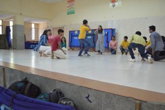 Performing the play "Kutton Se Nafrat Hatao, Haath Badhao DESI Apnao" in collaboration with People for Animals (PFA) at Sarvodaya Bal Vidyalaya, a boys government school in Vikaspuri. 