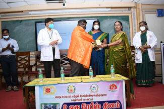 Felicitation of epidemiologist by Head of the Department