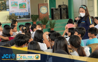 JCI Joni Juaniza led the interactive session. A fusion of her passion in teaching kids relating to her bond with paopao, a proud responsible pet parent