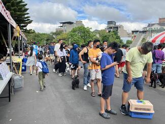 Many pet owners attended the activity. 