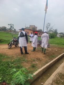 Equipe de vaccination du centre Zootechnique et Vétérinaire de santchou prêt à se déployer sur le terrain