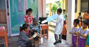 GARC project Nias: Children acting in play about rabies prevention